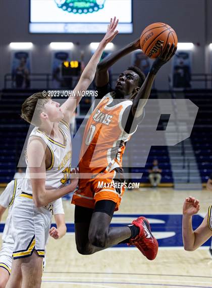 Thumbnail 1 in Fort Wayne Northrop vs. Fairfield (PSM Holiday Shootout) photogallery.