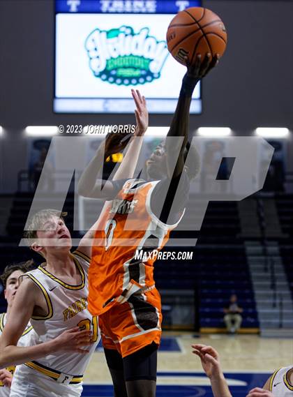Thumbnail 3 in Fort Wayne Northrop vs. Fairfield (PSM Holiday Shootout) photogallery.