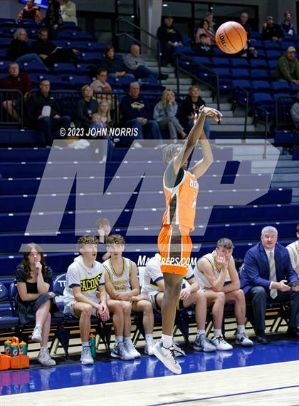 Thumbnail 3 in Fort Wayne Northrop vs. Fairfield (PSM Holiday Shootout) photogallery.