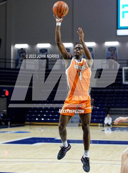 Thumbnail 1 in Fort Wayne Northrop vs. Fairfield (PSM Holiday Shootout) photogallery.