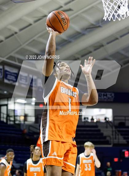 Thumbnail 2 in Fort Wayne Northrop vs. Fairfield (PSM Holiday Shootout) photogallery.