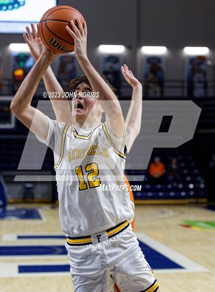 Thumbnail 3 in Fort Wayne Northrop vs. Fairfield (PSM Holiday Shootout) photogallery.
