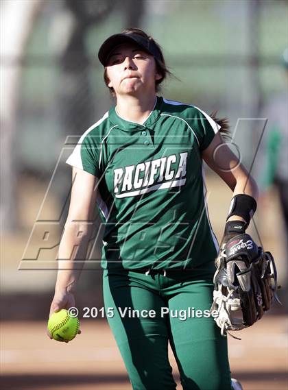 Thumbnail 2 in Pacifica vs. Thousand Oaks (T.O. Tourney) photogallery.