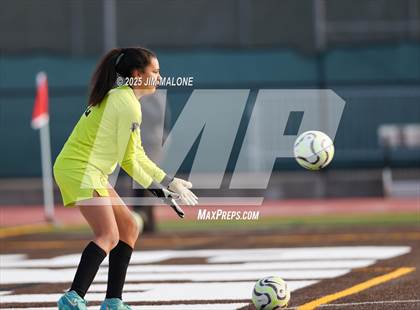 Thumbnail 3 in Folsom @ Saint Francis (CIF NorCal D1 Rd1) photogallery.