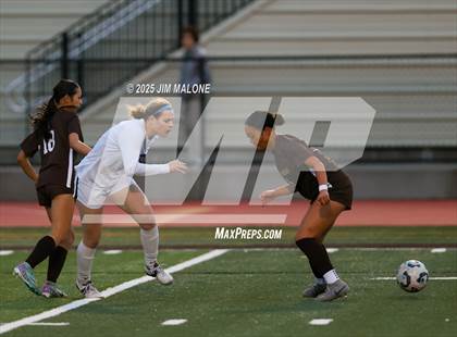 Thumbnail 3 in Folsom @ Saint Francis (CIF NorCal D1 Rd1) photogallery.