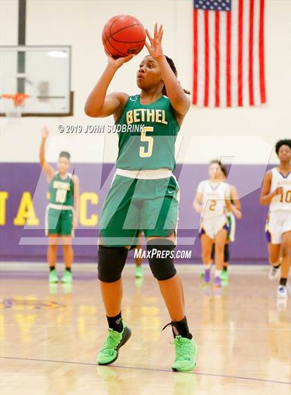 Thumbnail 1 in Bethel @ Menchville photogallery.