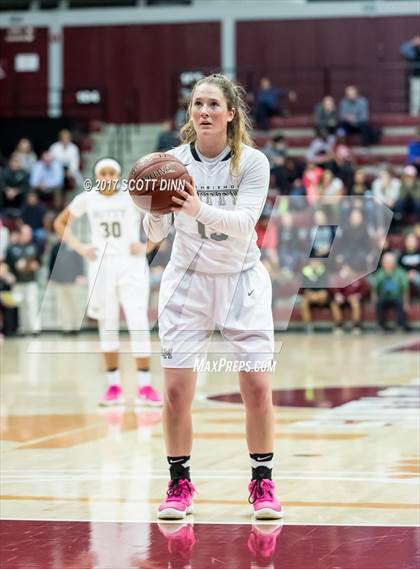 Thumbnail 1 in Pinewood vs Archbishop Mitty (CIF CCS Open Division Finals) photogallery.