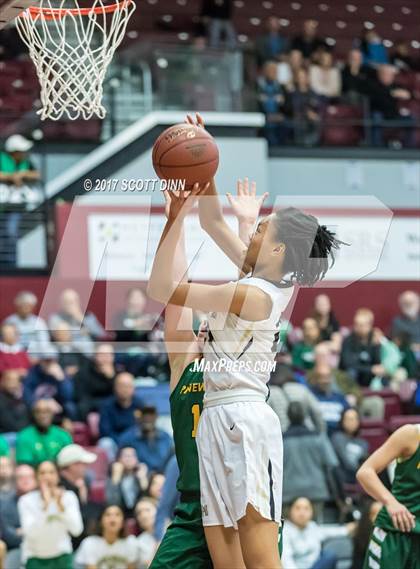 Thumbnail 1 in Pinewood vs Archbishop Mitty (CIF CCS Open Division Finals) photogallery.