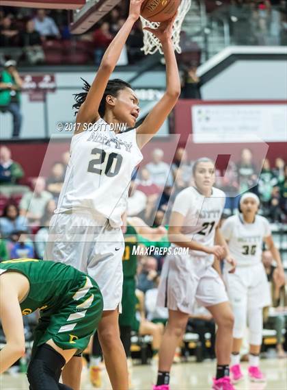 Thumbnail 3 in Pinewood vs Archbishop Mitty (CIF CCS Open Division Finals) photogallery.