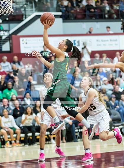 Thumbnail 3 in Pinewood vs Archbishop Mitty (CIF CCS Open Division Finals) photogallery.