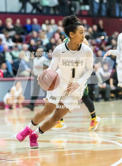 Thumbnail 1 in Pinewood vs Archbishop Mitty (CIF CCS Open Division Finals) photogallery.