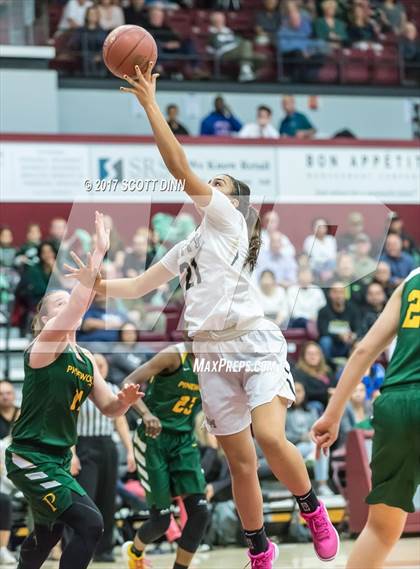 Thumbnail 3 in Pinewood vs Archbishop Mitty (CIF CCS Open Division Finals) photogallery.