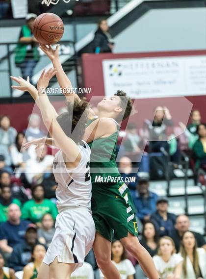 Thumbnail 3 in Pinewood vs Archbishop Mitty (CIF CCS Open Division Finals) photogallery.
