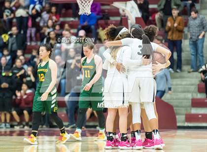 Thumbnail 3 in Pinewood vs Archbishop Mitty (CIF CCS Open Division Finals) photogallery.