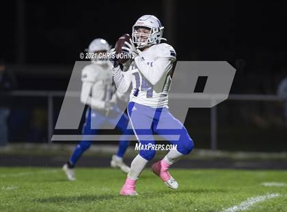 Thumbnail 3 in Columbia @ Jerseyville photogallery.