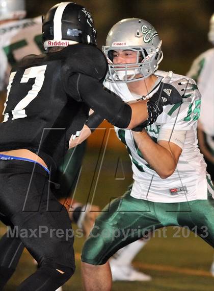 Thumbnail 2 in De La Salle vs. Servite photogallery.