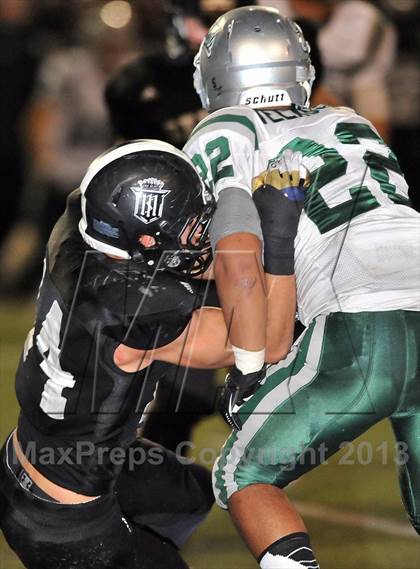 Thumbnail 2 in De La Salle vs. Servite photogallery.