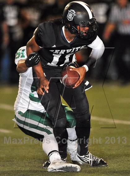 Thumbnail 1 in De La Salle vs. Servite photogallery.