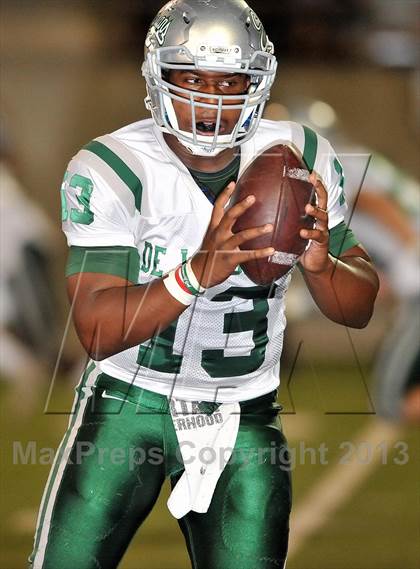 Thumbnail 3 in De La Salle vs. Servite photogallery.