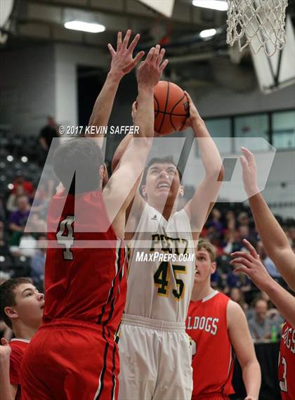 Thumbnail 1 in Peetz vs. Otis photogallery.