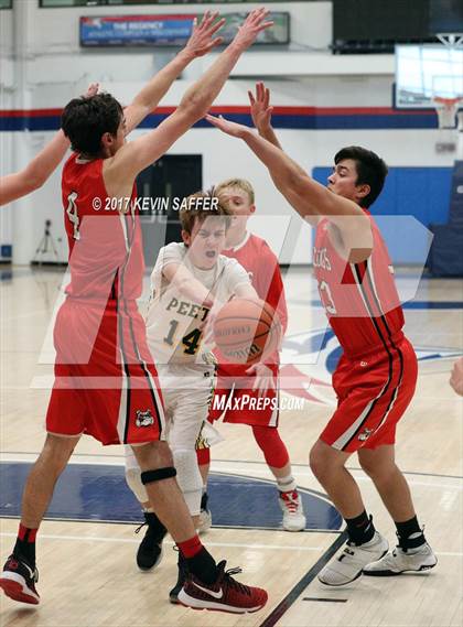 Thumbnail 1 in Peetz vs. Otis photogallery.