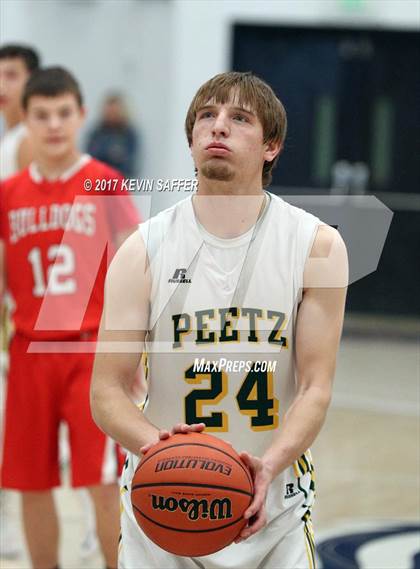 Thumbnail 3 in Peetz vs. Otis photogallery.