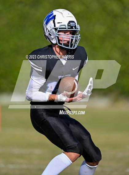 Thumbnail 3 in Santa Clara vs Windward (CIF SS Division 2 Round 2) photogallery.