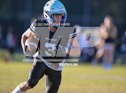 Thumbnail 3 in Santa Clara vs Windward (CIF SS Division 2 Round 2) photogallery.