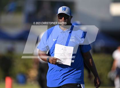 Thumbnail 1 in Santa Clara vs Windward (CIF SS Division 2 Round 2) photogallery.