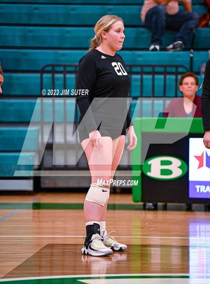Thumbnail 1 in Brenham vs College Station photogallery.