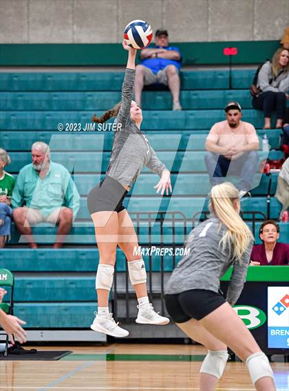 Thumbnail 1 in Brenham vs College Station photogallery.