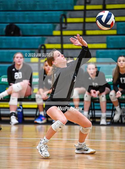 Thumbnail 2 in Brenham vs College Station photogallery.