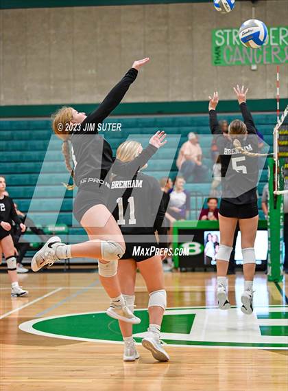 Thumbnail 3 in Brenham vs College Station photogallery.