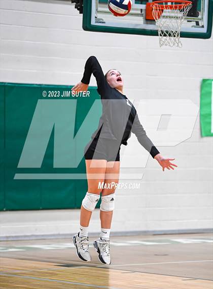 Thumbnail 3 in Brenham vs College Station photogallery.