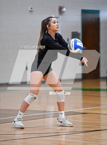 Thumbnail 2 in Brenham vs College Station photogallery.