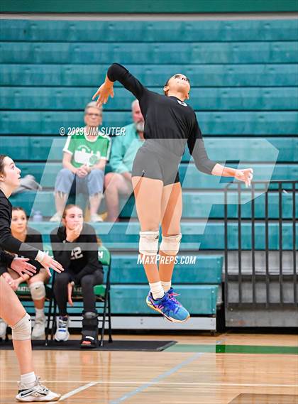 Thumbnail 1 in Brenham vs College Station photogallery.