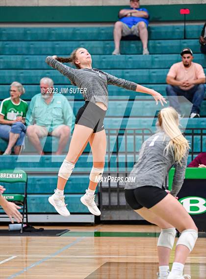 Thumbnail 3 in Brenham vs College Station photogallery.