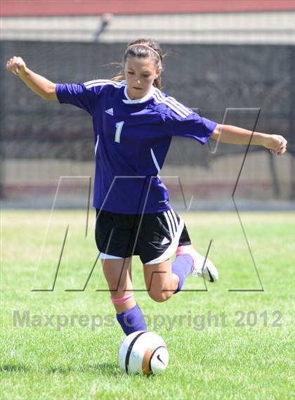 Thumbnail 1 in Spring Creek @ Truckee photogallery.