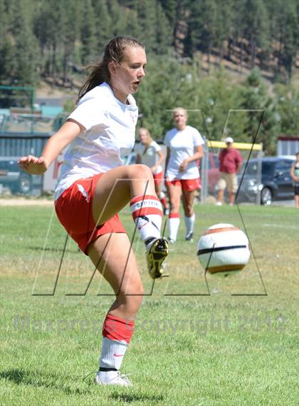 Thumbnail 1 in Spring Creek @ Truckee photogallery.