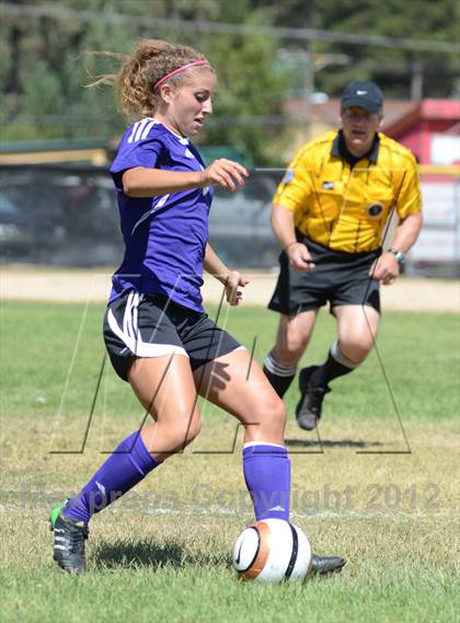 Thumbnail 2 in Spring Creek @ Truckee photogallery.