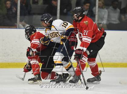 Thumbnail 2 in Fairfield Prep @ Simsbury (CIAC D1 First Round) photogallery.