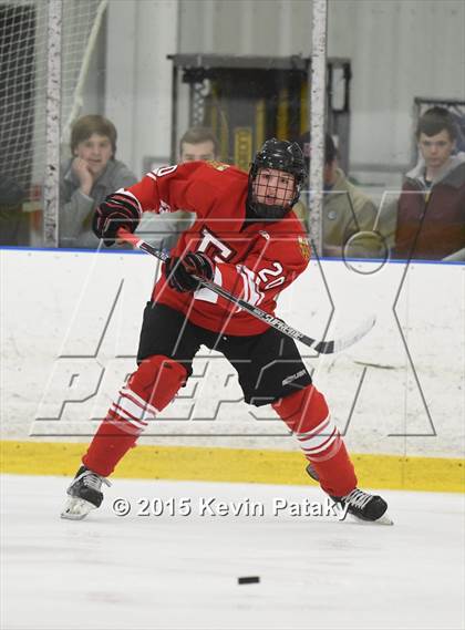 Thumbnail 2 in Fairfield Prep @ Simsbury (CIAC D1 First Round) photogallery.