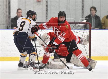 Thumbnail 2 in Fairfield Prep @ Simsbury (CIAC D1 First Round) photogallery.