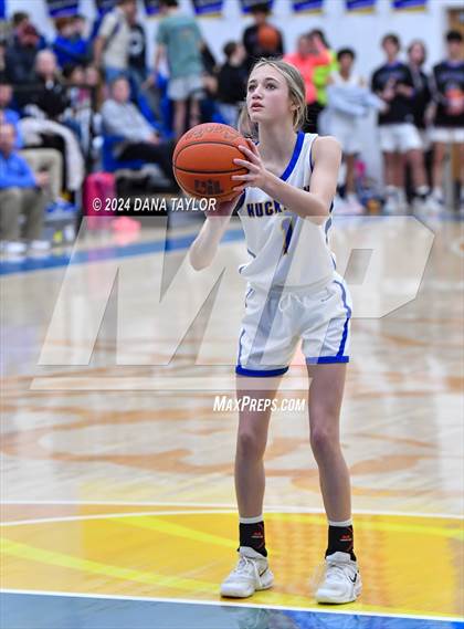 Thumbnail 2 in Gorman @ Huckabay photogallery.