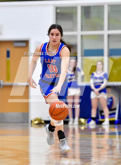 Thumbnail 3 in Gorman @ Huckabay photogallery.
