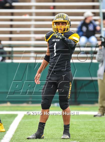 Thumbnail 2 in Follett vs. Richland Springs (UIL 1A Six-Man Final) photogallery.
