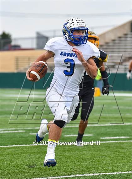 Thumbnail 3 in Follett vs. Richland Springs (UIL 1A Six-Man Final) photogallery.