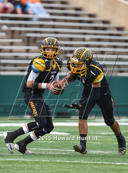 Thumbnail 1 in Follett vs. Richland Springs (UIL 1A Six-Man Final) photogallery.