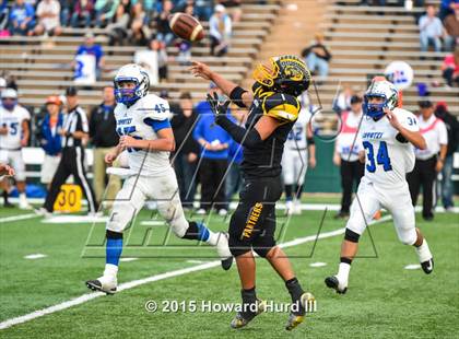 Thumbnail 3 in Follett vs. Richland Springs (UIL 1A Six-Man Final) photogallery.