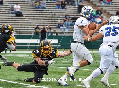 Thumbnail 2 in Follett vs. Richland Springs (UIL 1A Six-Man Final) photogallery.